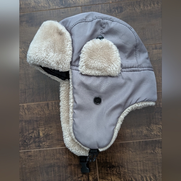 3/$30 Kids hat - Picture 2 of 4